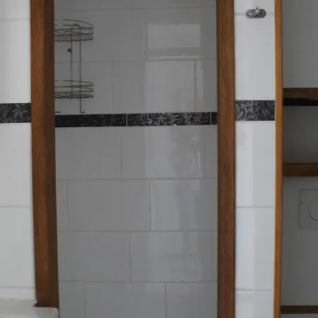 Climatise Proche Des Thermes A - Fr-1-503-57 شقة